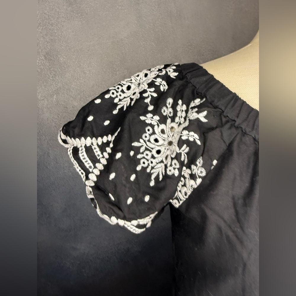 One Clothing Black Embroidered Peasant Dress - Size Medium - Picture 3 of 7